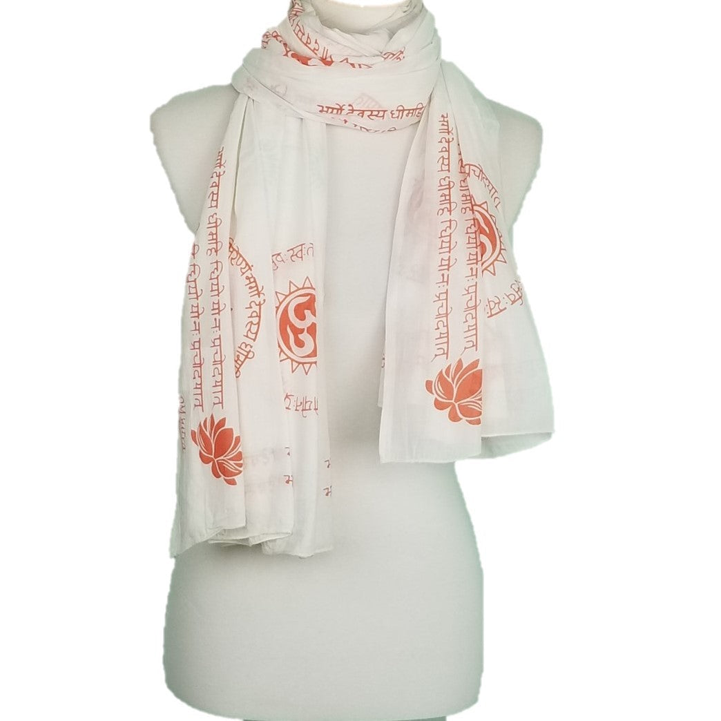 OMSutra Gayatri Mantra Prayer Shawl-3