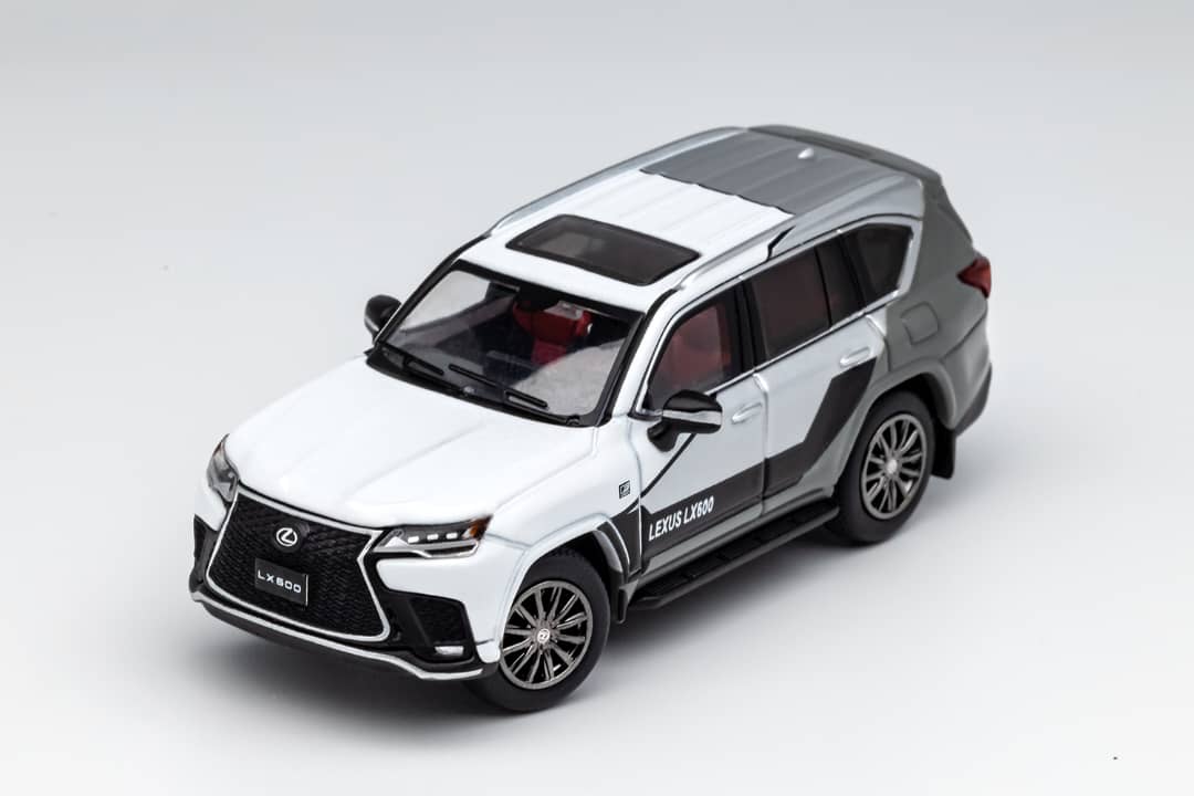 GCD Lexus LX600 Sport BLACK / SPORT LATTE / WHITE 1:64-2