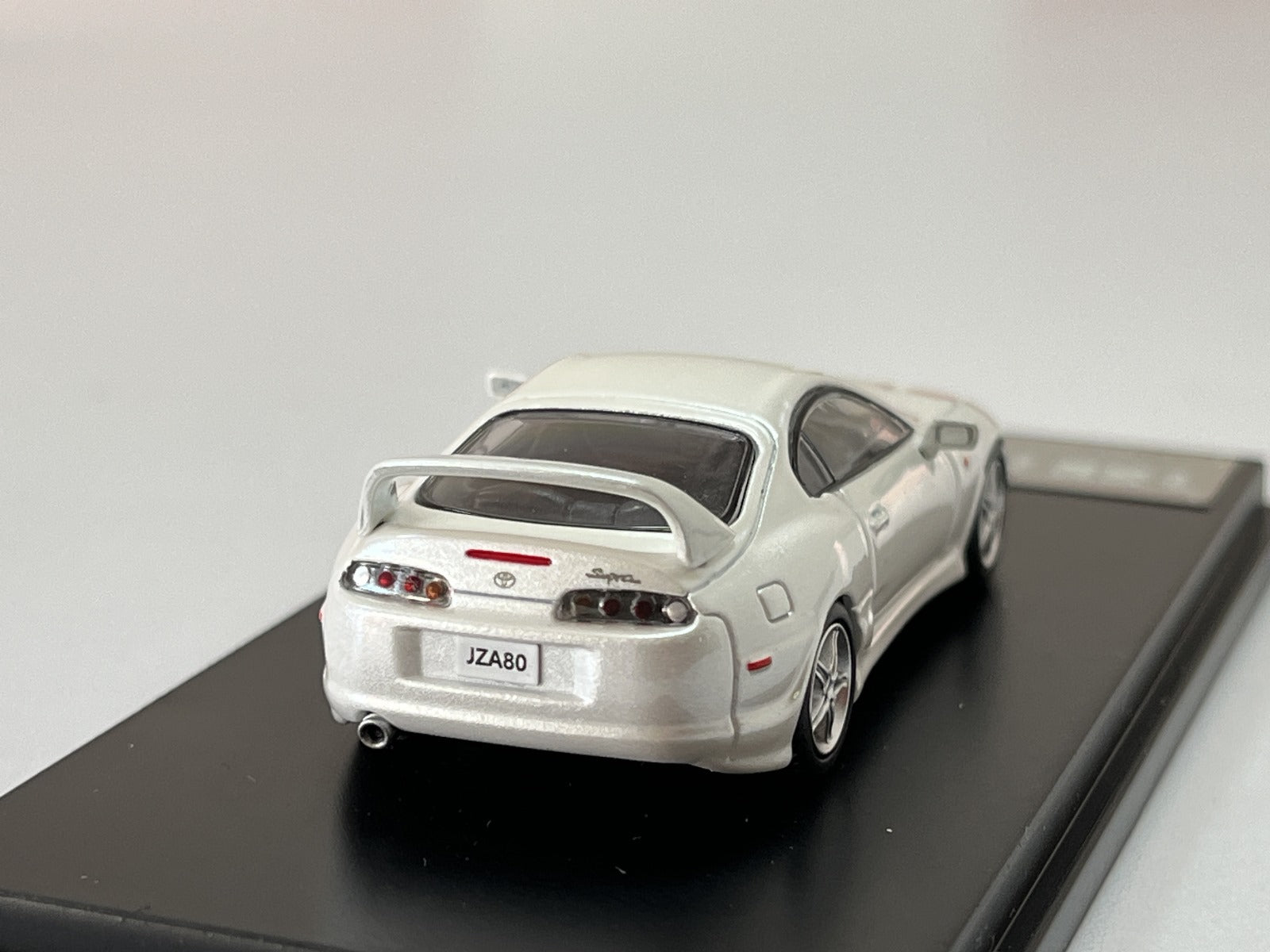 123 Hobby Toyota Supra JZA80Z in Pearl White 1:64-3