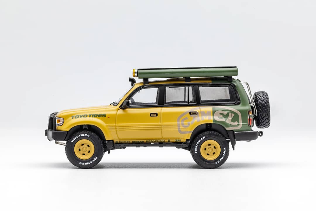 GCD Toyota Land Cruiser LC80 Camel Cup Version With Accessories 1:64-3