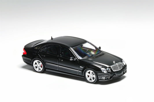 MK Model Mercedes-Benz E63 AMG W211 in Black Limited to 999 Pcs 1:64-0