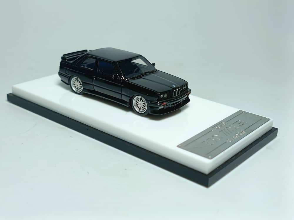 (Pre-Order) ScaleMini BMW M3 E30 Gloss Black Limited to 499 Pcs 1:64 Resin-3