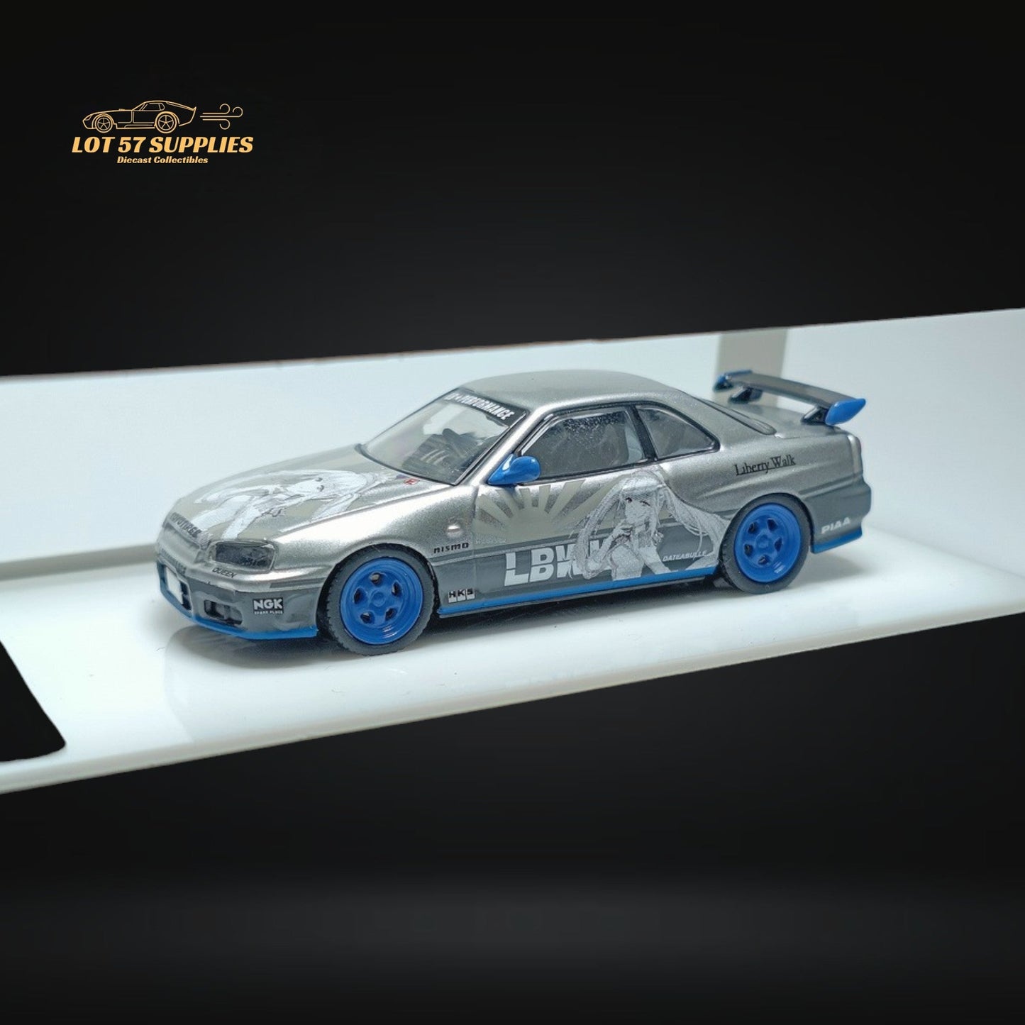 MC Nissan Skyline R34 25GT Turbo Silver Queen Livery 1:64-3