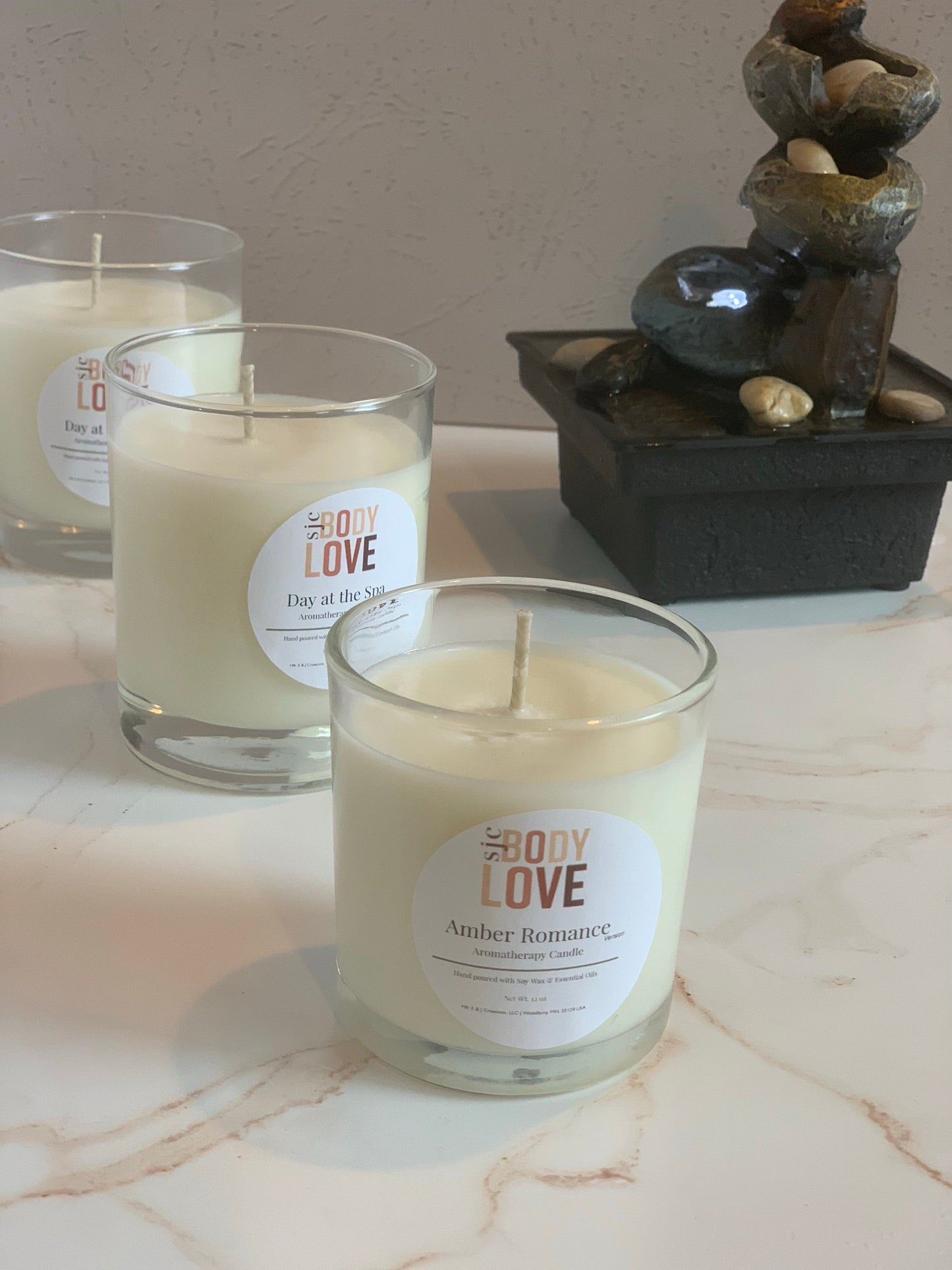 Amber Romance (Version) Soy Candle-1